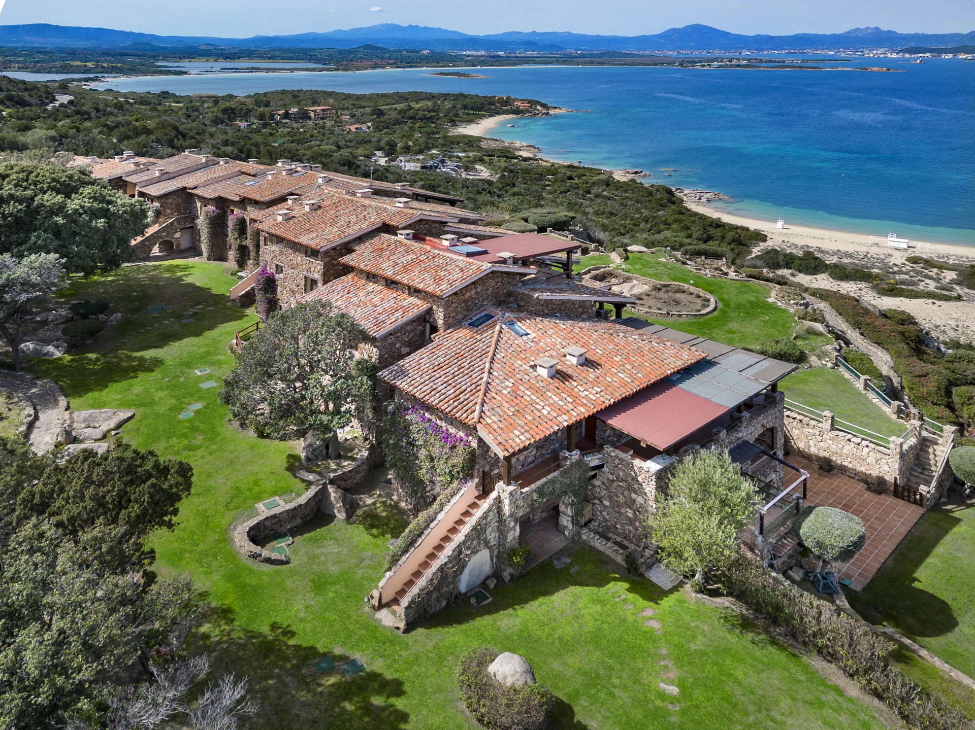 Il contesto della casa, dall’alto